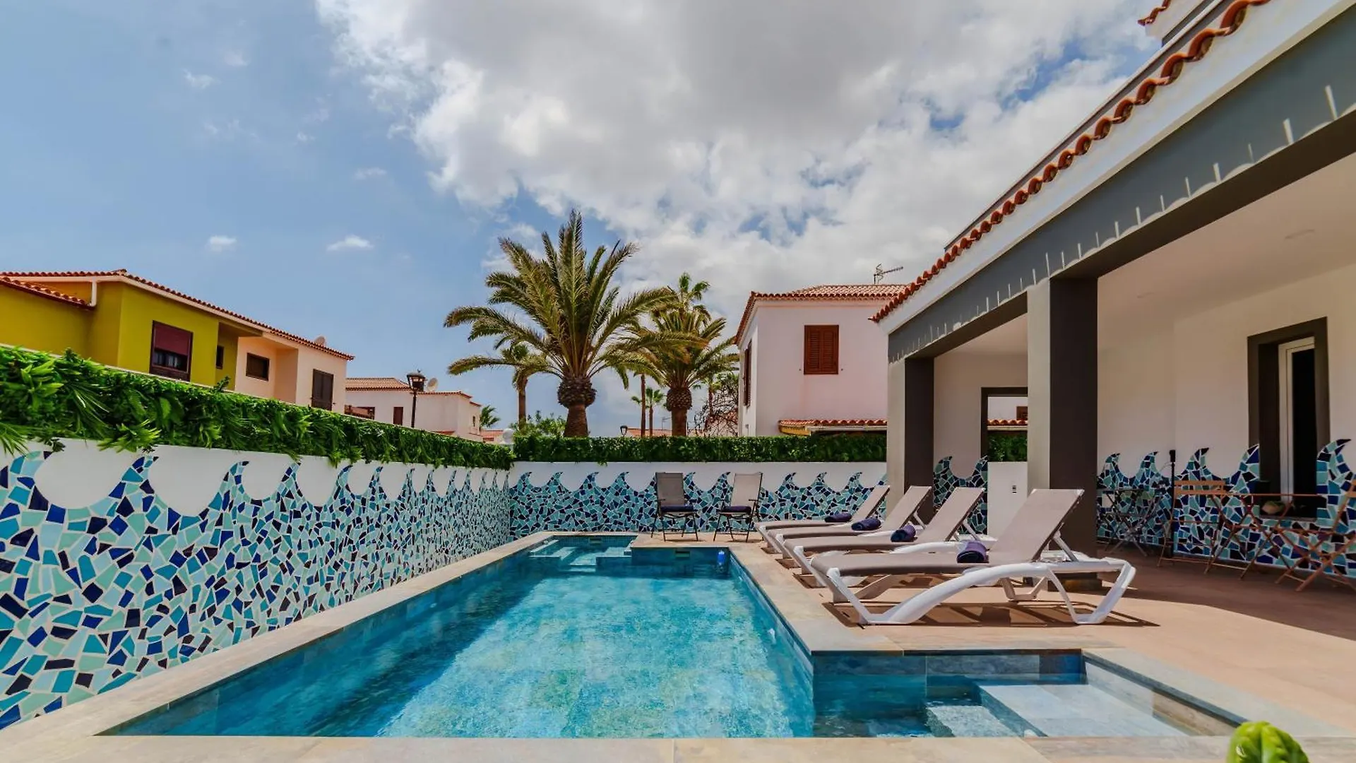 Villa De Marcos Alojamiento De Lujo Con Piscina Privada Arona