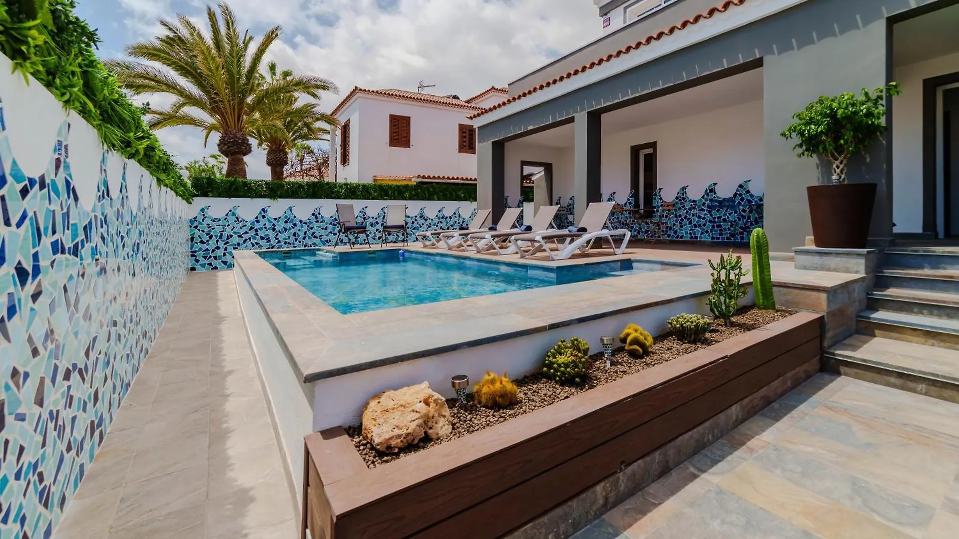 Villa De Marcos Alojamiento De Lujo Con Piscina Privada Arona